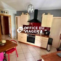 Maison - 7 pièces - 180 m²