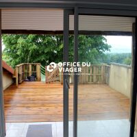 Maison - 7 pièces - 226 m²