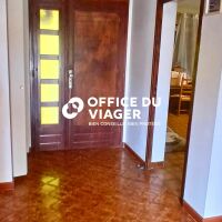 Maison  - 4 pièces - 150 m²