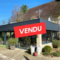 Maison - 7 pièces - 195 m²