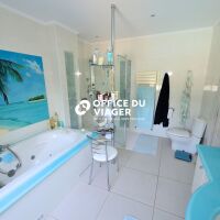 Maison - 5 pièces - 210,36 m²