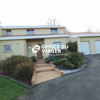 Maison - 6 pièces - 216,70 m²