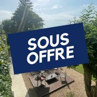 Maison - 7 pièces - 255 m²