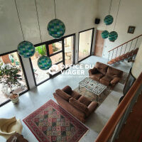 Maison - 6 pièces - 228,35 m²