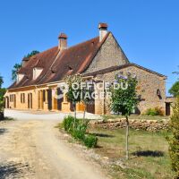 Maison - 6 pièces - 540 m²