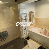 Maison - 6 pièces - 216,70 m²