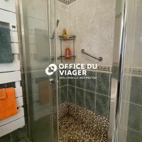 Maison - 7 pièces - 255 m²