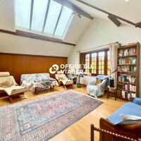 Maison de maître - 13 pièces - 350 m²