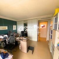 Appartement - 5 pièces - 152 m²