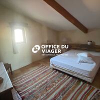 Maison - 10 pièces - 350 m²