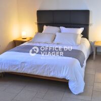 Maison - 6 pièces - 540 m²