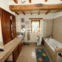 Maison - 6 pièces - 196,03 m²