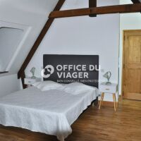 Maison - 6 pièces - 540 m²