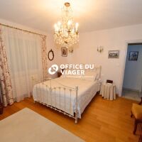 Maison - 5 pièces - 210,36 m²