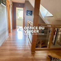 Maison - 7 pièces - 180 m²