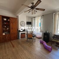 Immeuble - 5 appartements - 233,70 m²