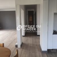 Maison - 8 pièces - 216,63 m²