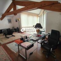 Maison - 6 pièces - 228,35 m²