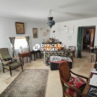 Maison - 5 pièces - 338,70 m²