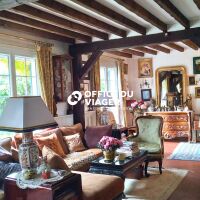 Maison - 7 pièces - 160 m²