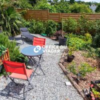 Maison - 8 pièces - 180 m²