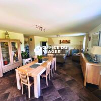 Maison - 7 pièces - 260 m²