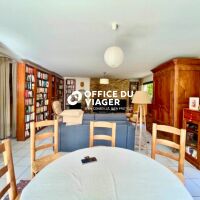 Maison - 7 pièce - 207 m²