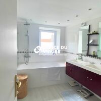 Maison - 6 pièces - 180 m²