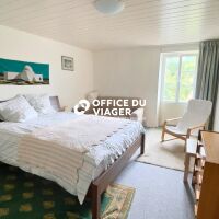 Maison - 6 pièces - 180 m²