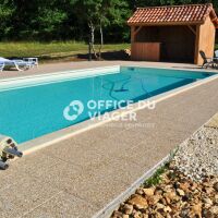 Maison - 6 pièces - 540 m²