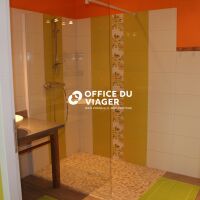 Maison - 7 pièces - 226 m²