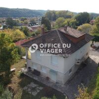 Maison - 8 pièces - 216,63 m²