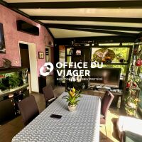 Maison - 7 pièces - 180 m²