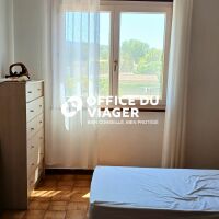 Maison  - 4 pièces - 150 m²
