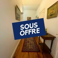 Maison - 7 pièces - 255 m²