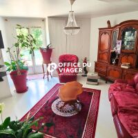 Maison - 6 pièces - 259,82 m²