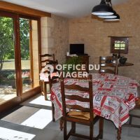 Maison - 6 pièces - 540 m²