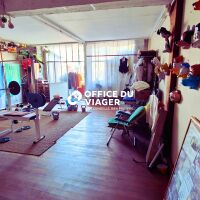 Maison - 7 pièces - 400 m²