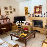 Maison - 5 pièces  - 140 m²