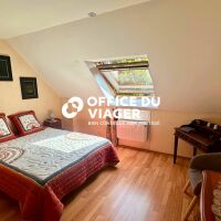 Maison - 7 pièces - 180 m²