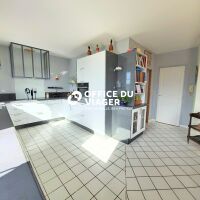 Appartement - 6 pièces  - 141,14 m²